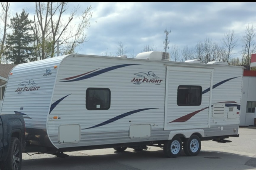 Summer's Jayco Jay flight  Travel Trailer