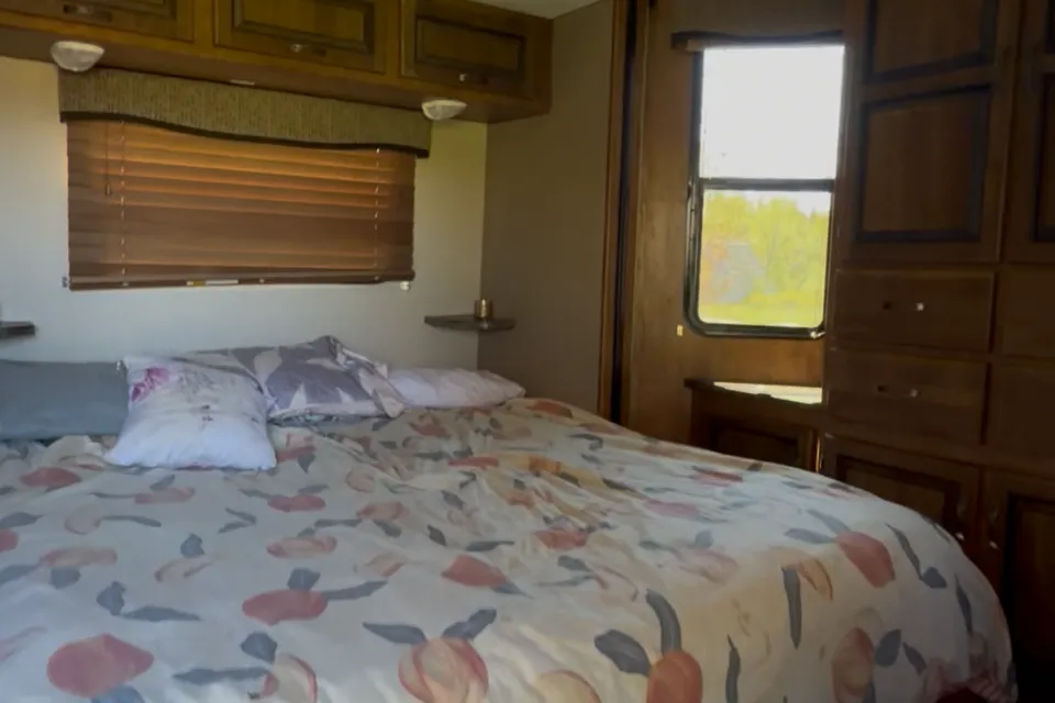 Aurora's Hampton Crossroads Travel Trailer