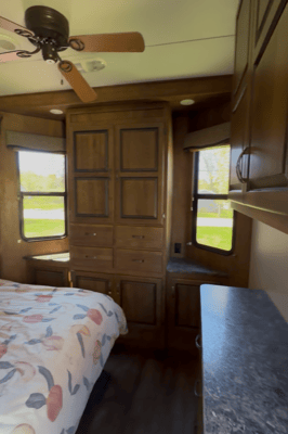 Aurora's Hampton Crossroads Travel Trailer
