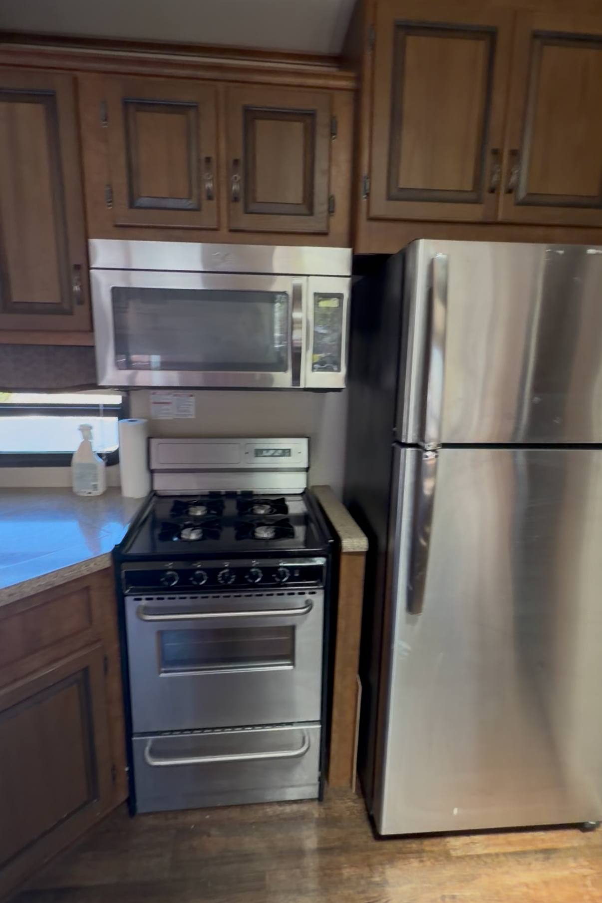 Aurora's Hampton Crossroads Travel Trailer