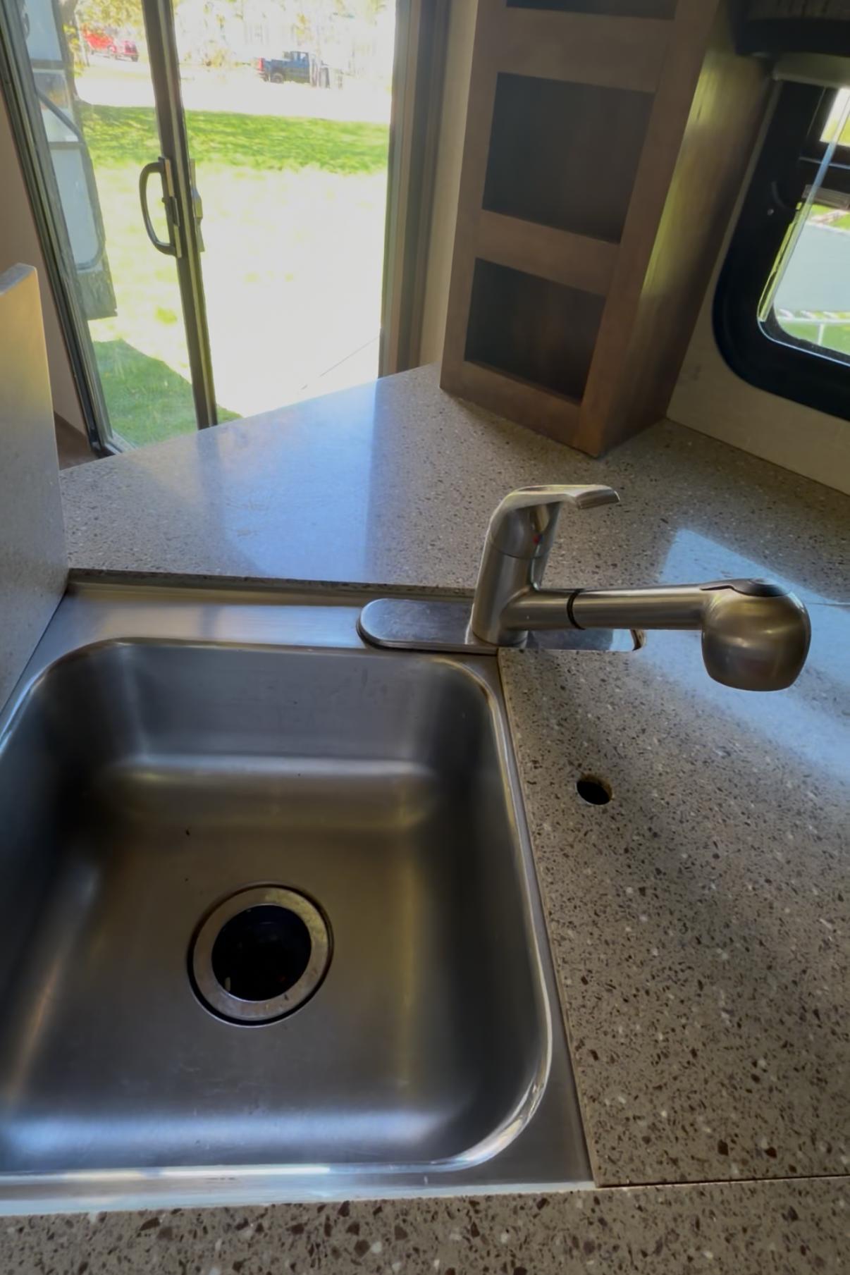 Aurora's Hampton Crossroads Travel Trailer