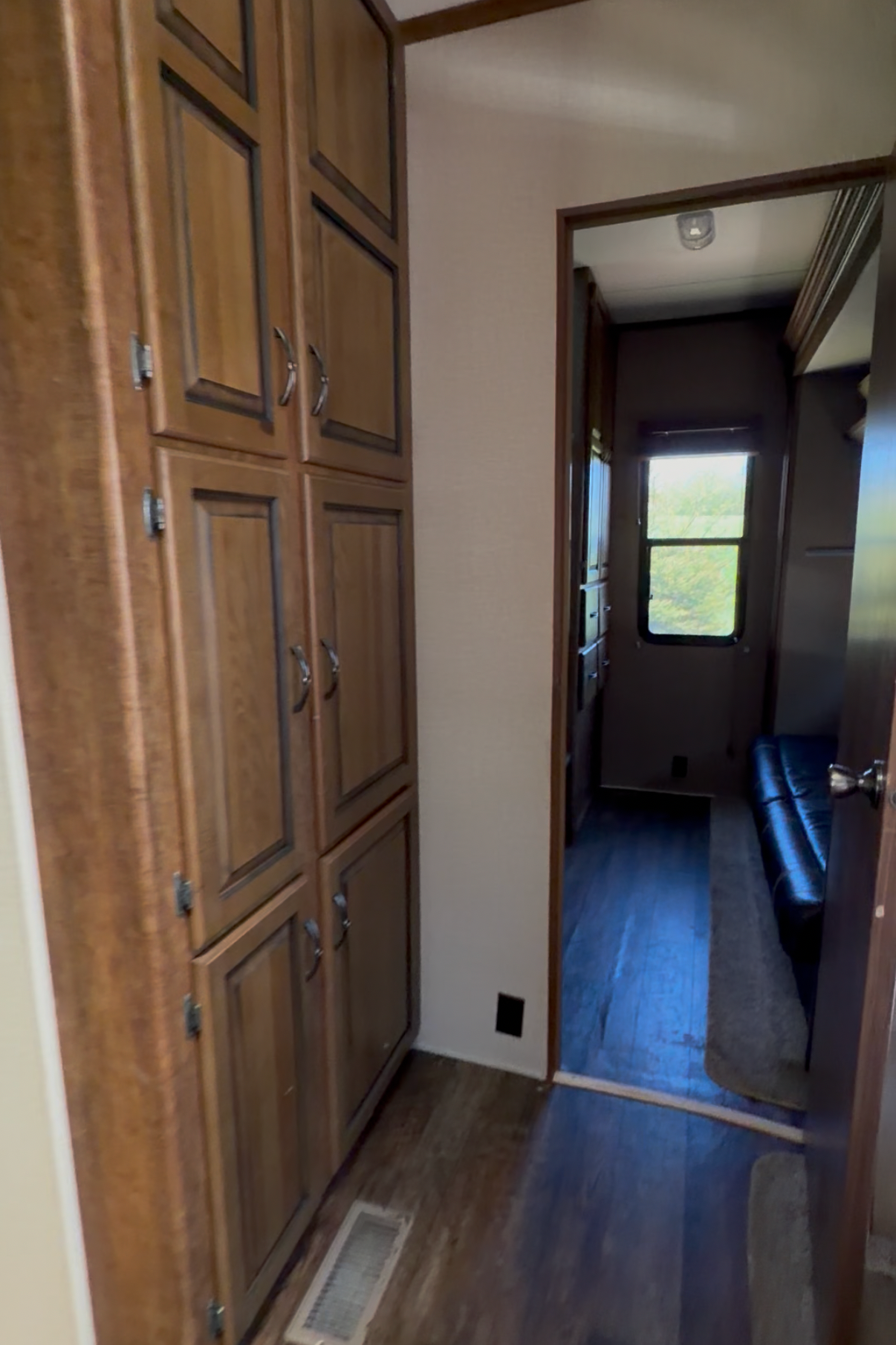 Aurora's Hampton Crossroads Travel Trailer