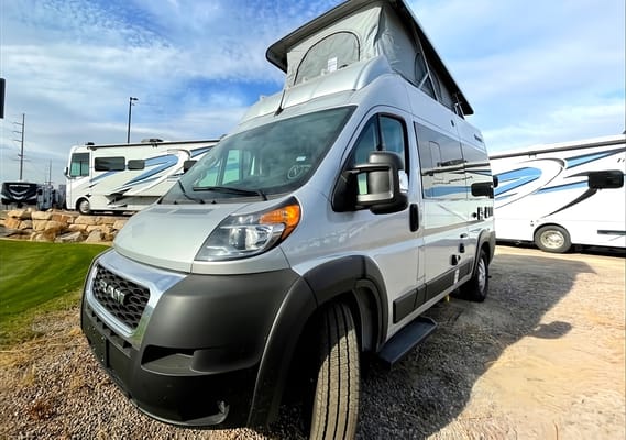 Boots, 2023 Thor Motor Coach Scope Class B