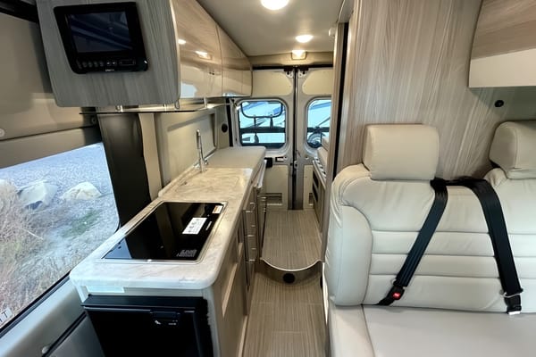 Boots, 2023 Thor Motor Coach Scope Class B