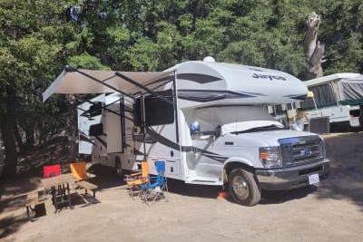 S&J Jayco GreyHawk 31FS Class C