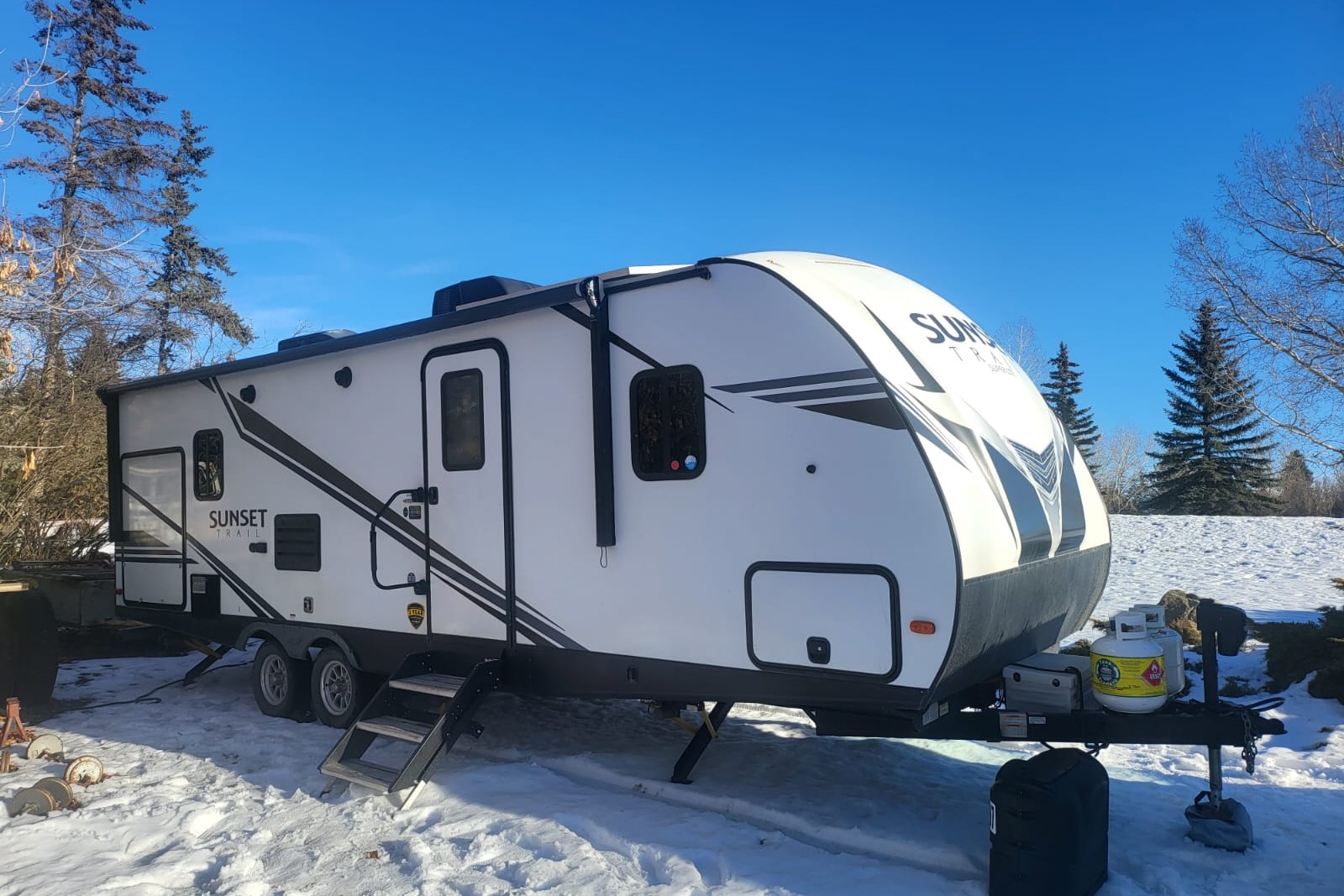 HELEN's Crossroads Sunset Trail Travel Trailer