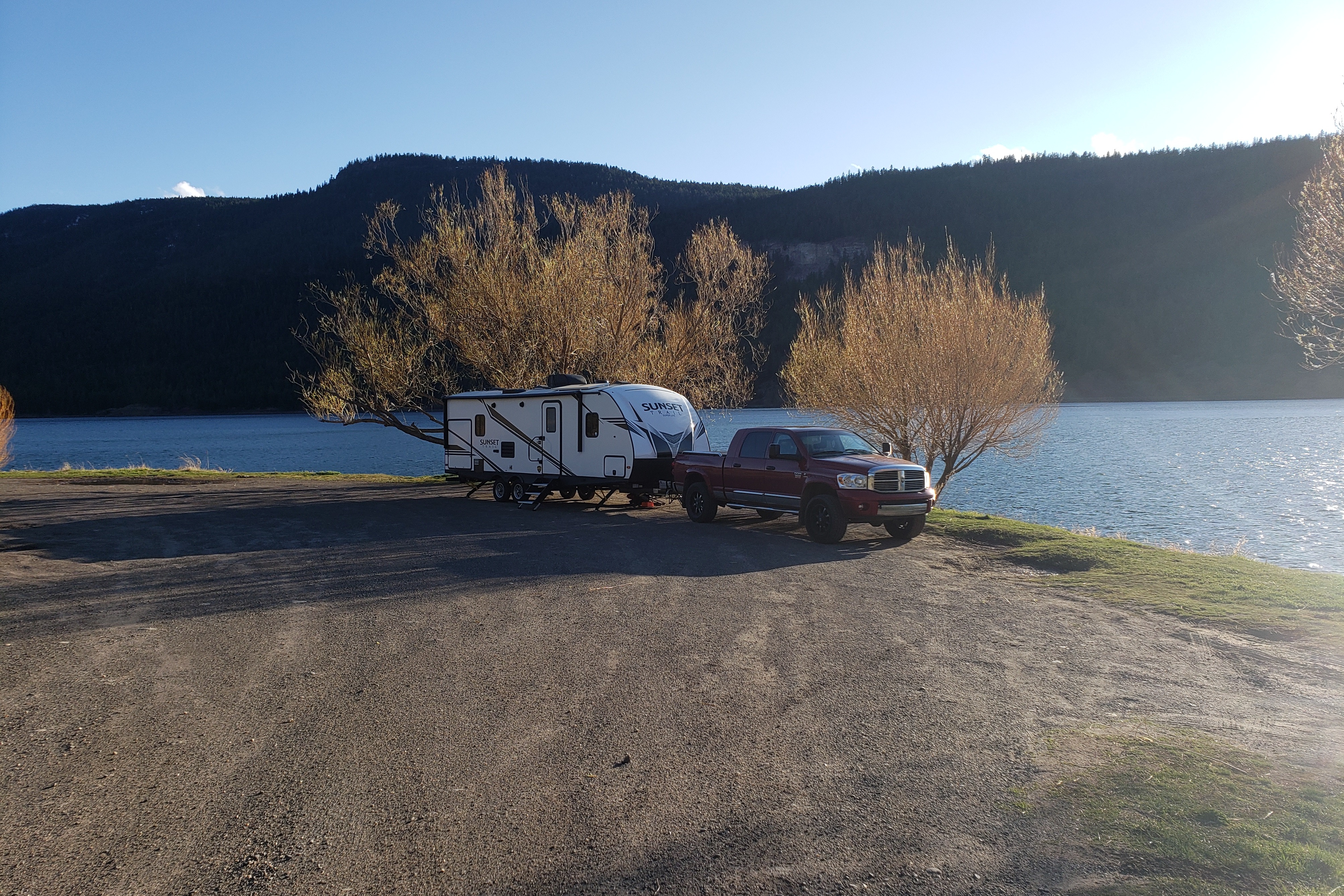 HELEN's Crossroads Sunset Trail Travel Trailer