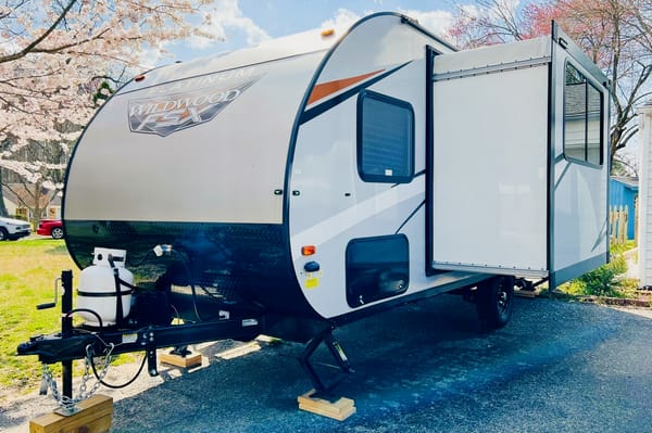 Oscar's Forest River 178bhskx Travel Trailer