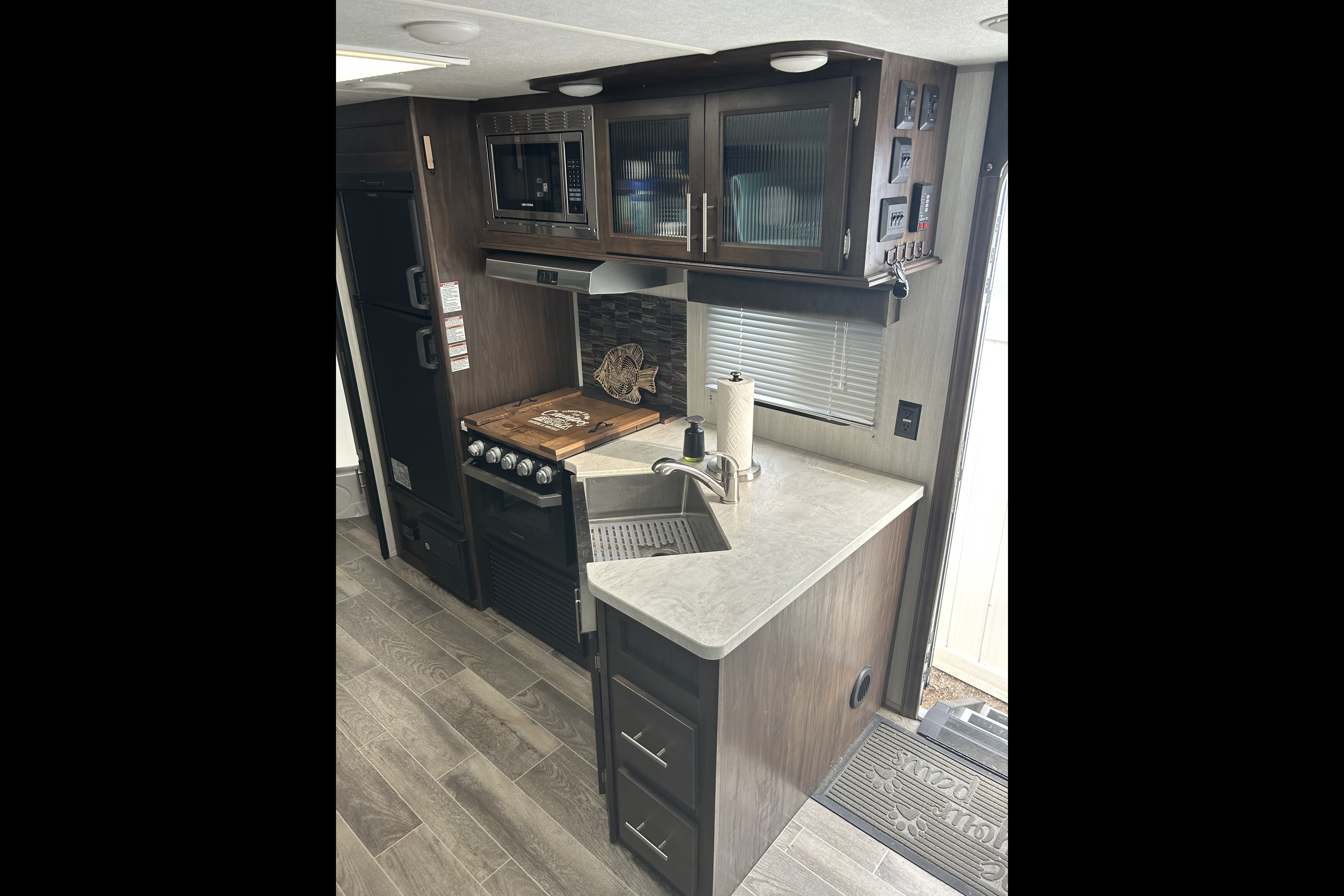 Jason's Forest River Cherokee Grey Wolf 23MK Travel Trailer