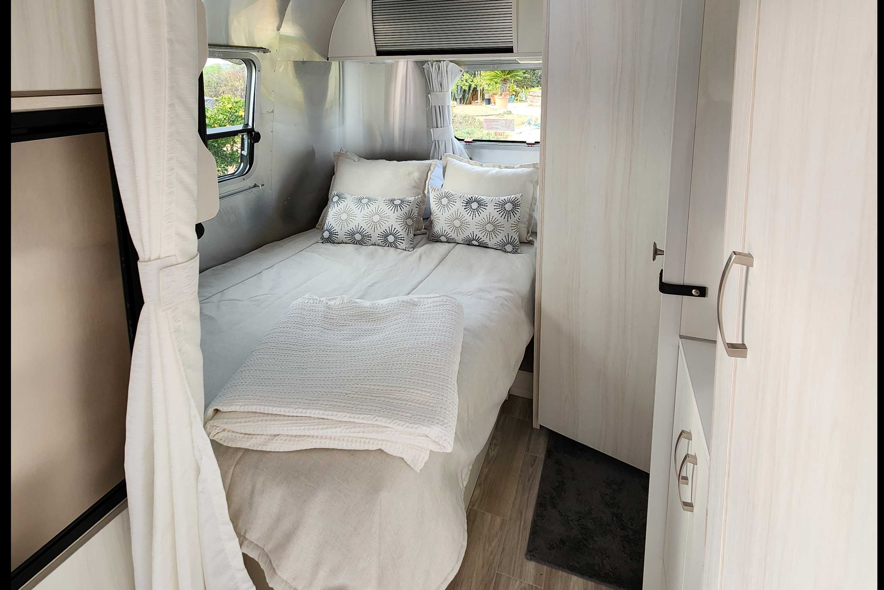 Airstream Bambi 19