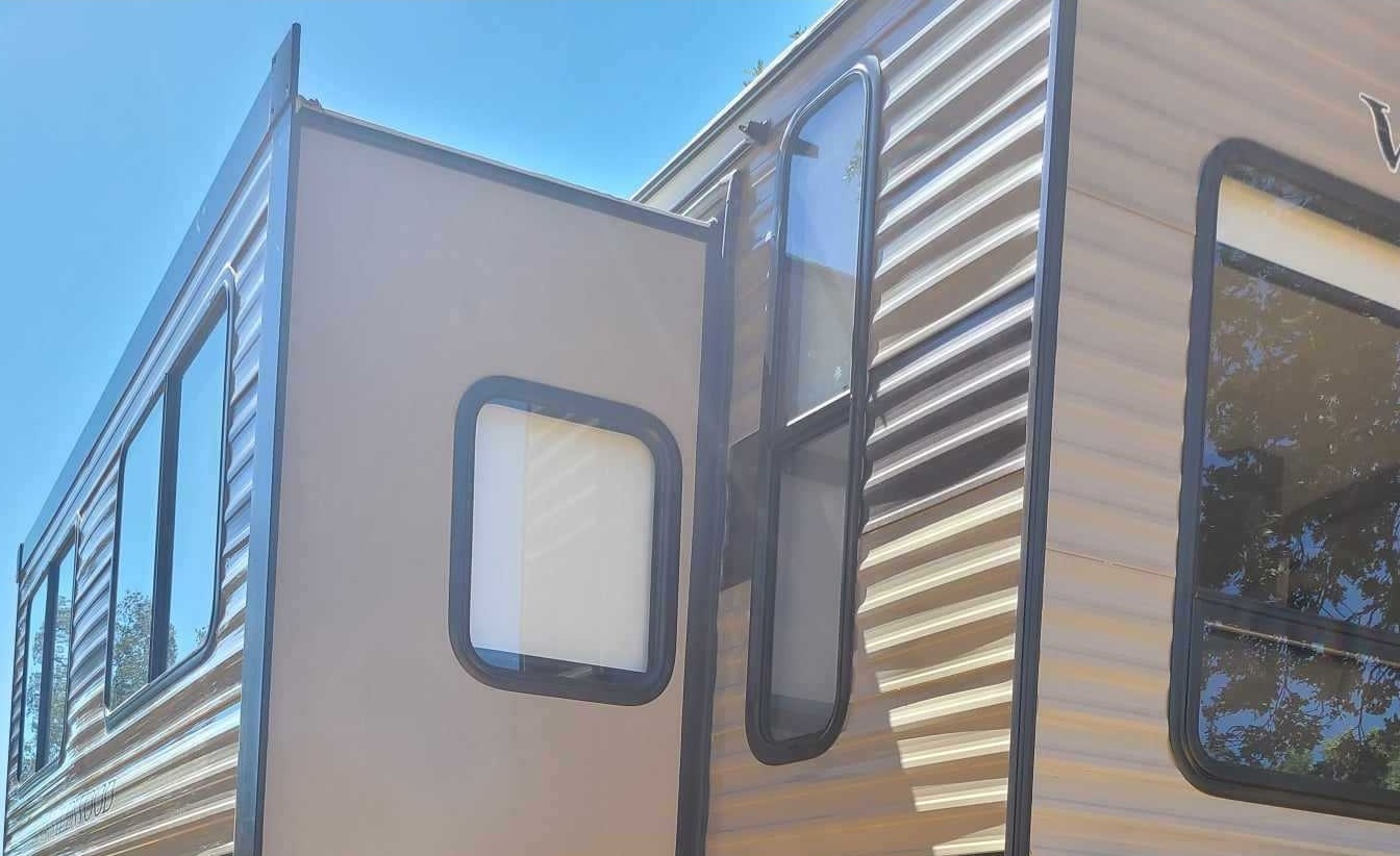 Kevin's Forest River Wildwood Travel Trailer