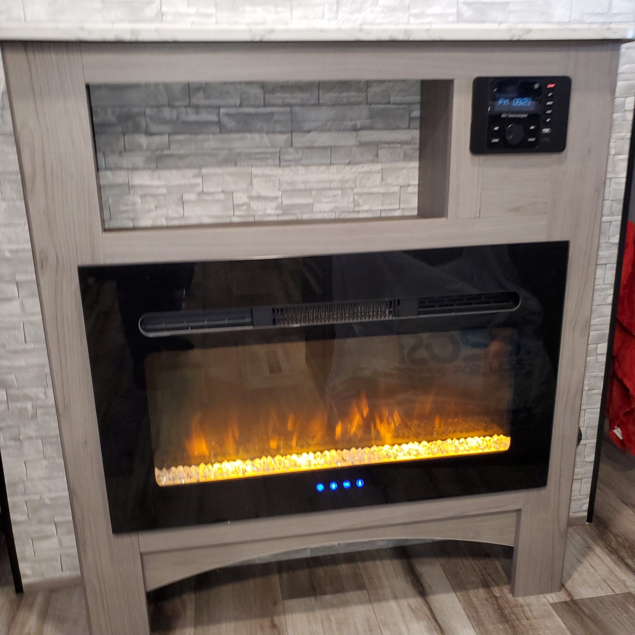 DELIVERY & SET-UP ONLY WITH Alberto and Katia's 2022 Coleman 