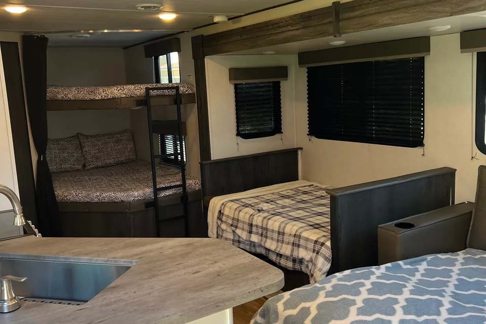 Family and Pet friendly trailer dropped off for you to enjoy!