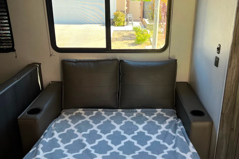 Family and Pet friendly trailer dropped off for you to enjoy!