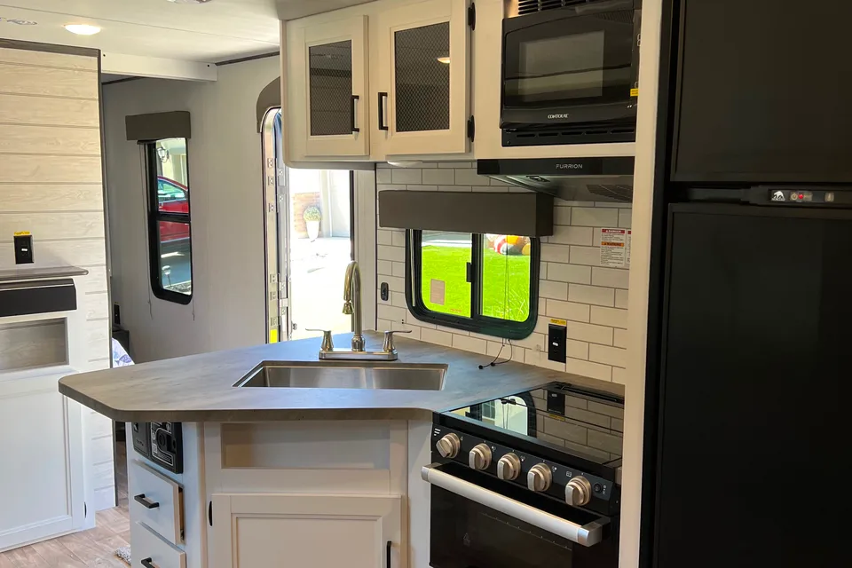 Family and Pet friendly trailer dropped off for you to enjoy!