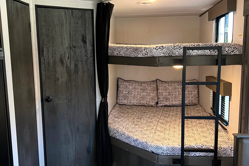 Family and Pet friendly trailer dropped off for you to enjoy!