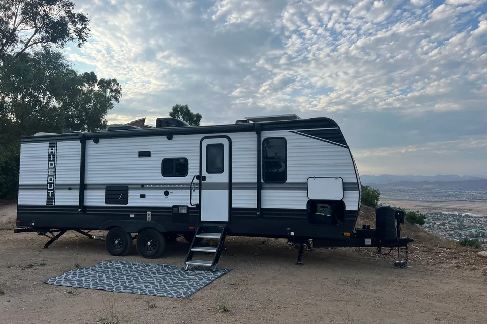 Family and Pet friendly trailer dropped off for you to enjoy!