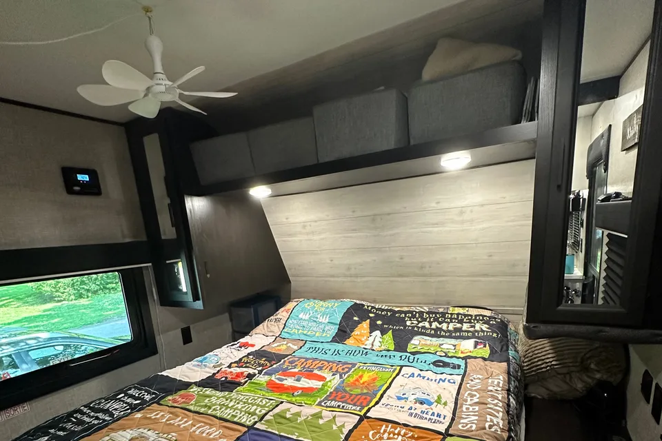 Champs Jayco Jay Flight Travel Trailer
