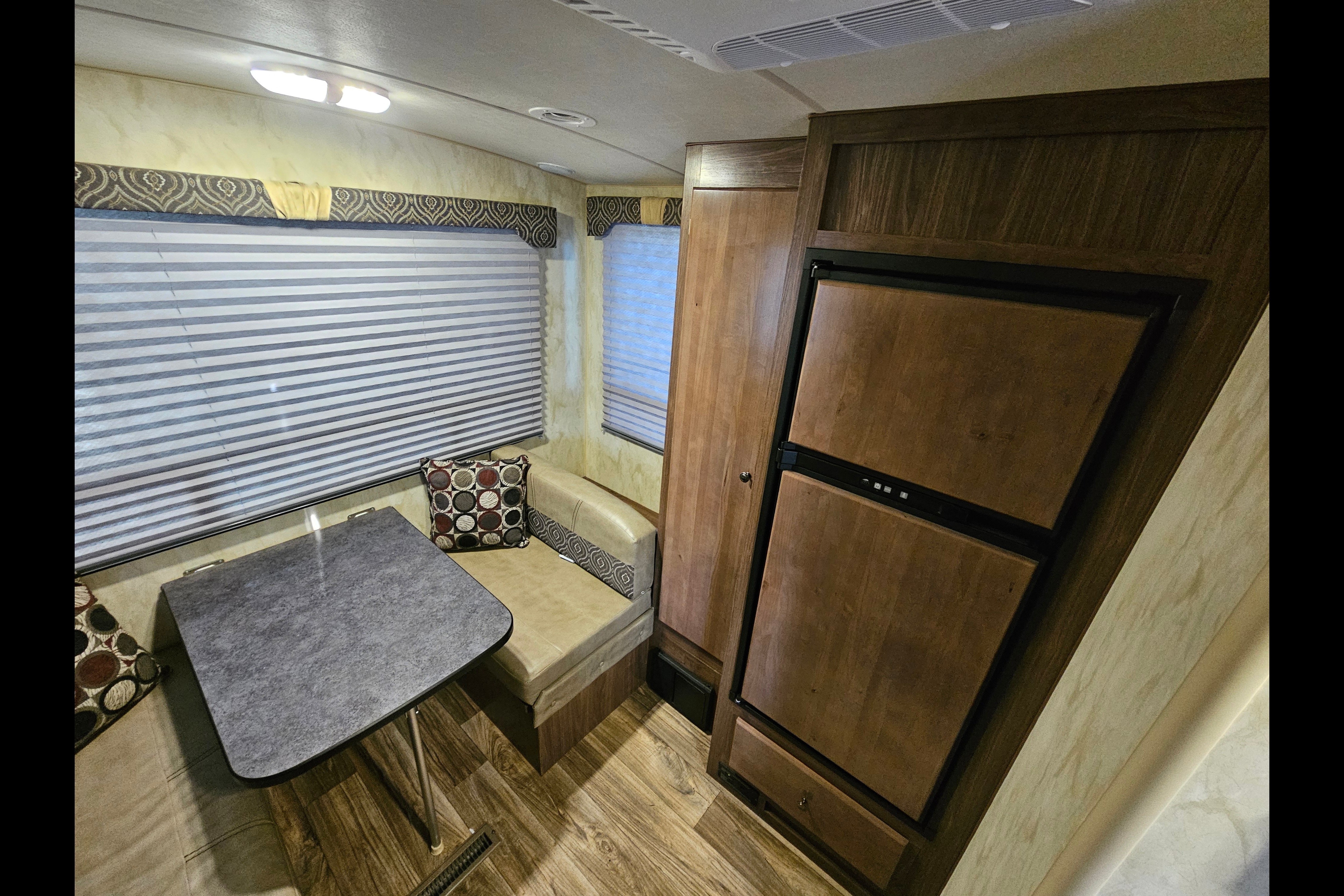 4 SEASONS NASH 22FT