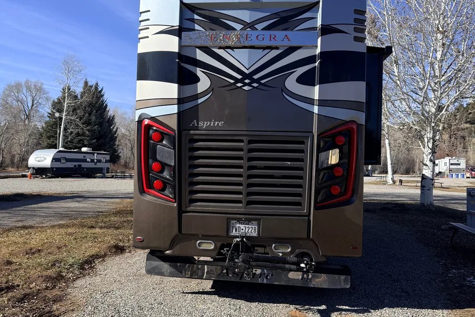 Entegra Coach Aspire 44R Class A