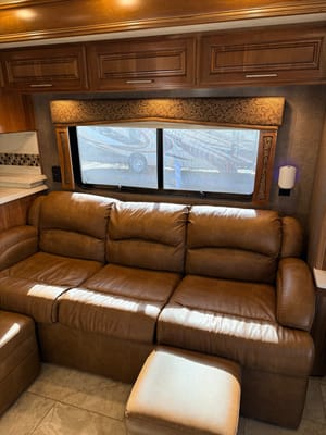 Entegra Coach Aspire 44R Class A
