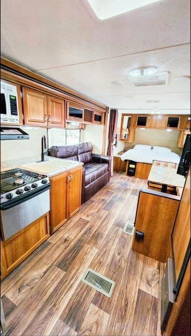 2015 Prime time tracer air