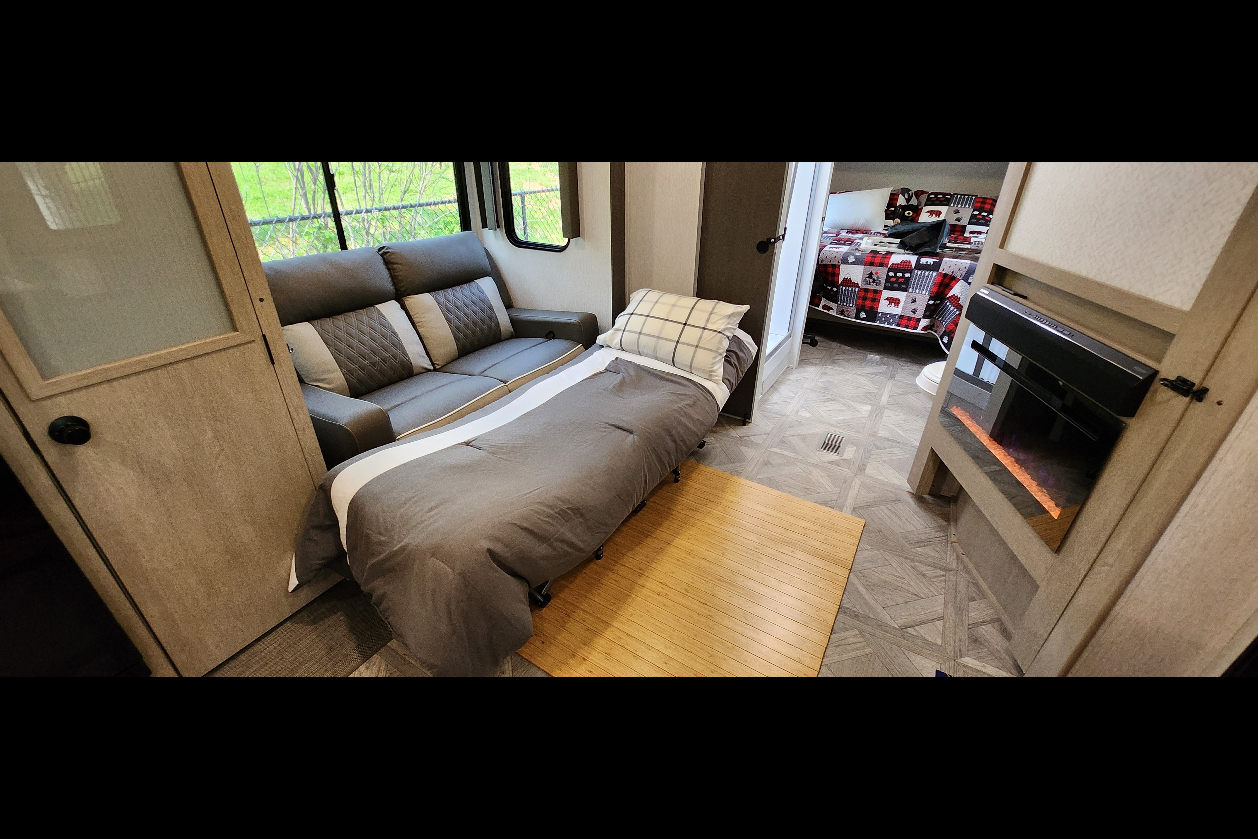😁BOOK NOW #2: Anchor Down RV Resort - 2 PETS FREE⭐⭐⭐⭐⭐