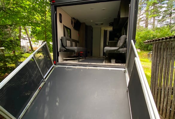 Roulotte Cargo Solaire Sportsmen 250THLE