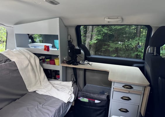 Le Vacancier Écono, Dodge Grand Caravan Classe B