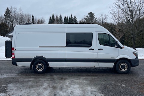 Navire Sprinter Campervan
