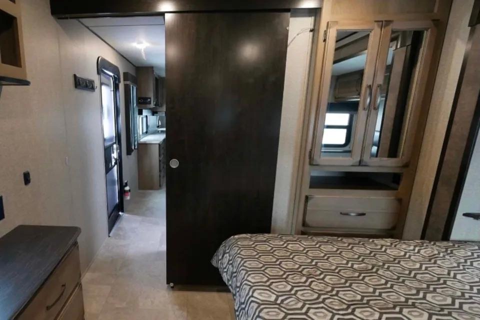 Transcend Grand Design 31RLS Travel Trailer