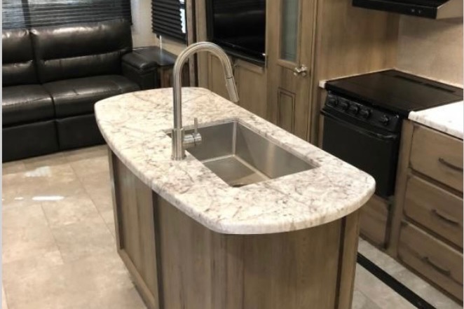 Transcend Grand Design 31RLS Travel Trailer