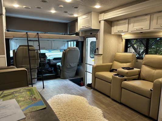 Wolf Den rentals-Coachmen Mirada Class A. Delivery and pick up only