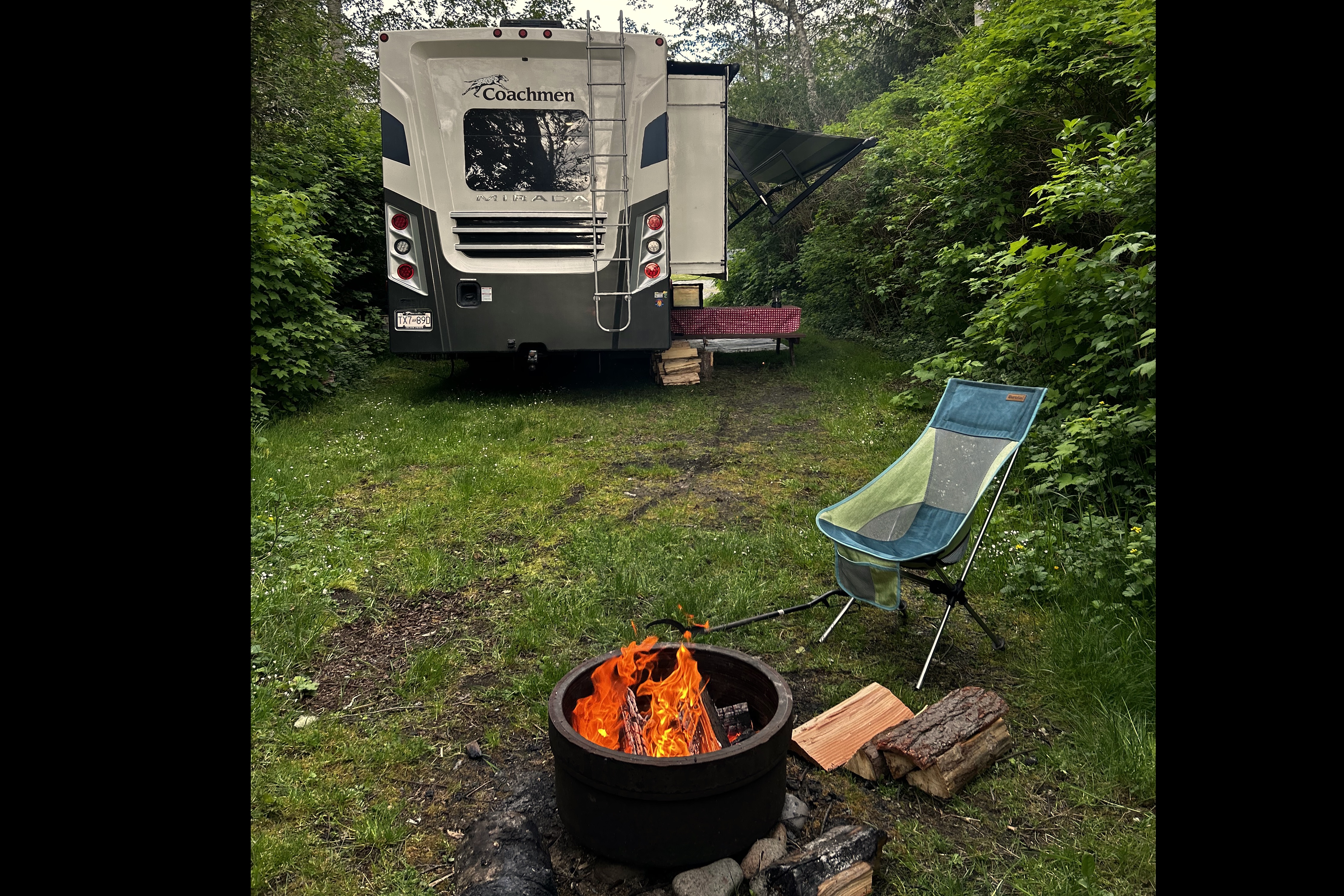 Wolf Den rentals-Coachmen Mirada Class A. Delivery and pick up only