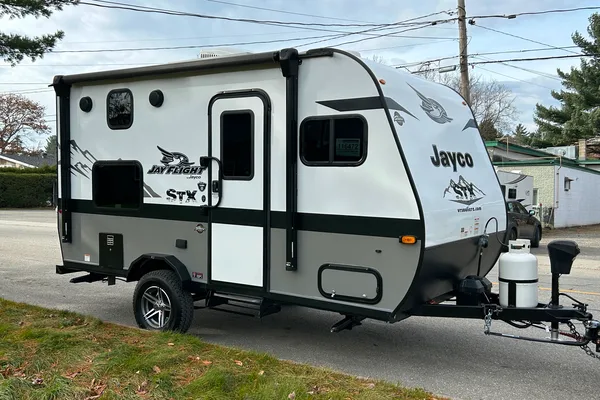 Jayco Jay Flight 154BH Roulotte 18 pieds