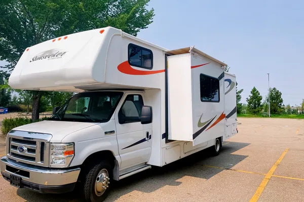 Jenny’s Forest River Sunseeker