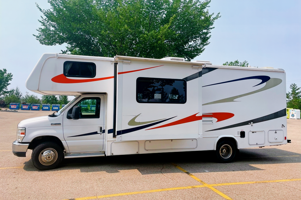Jenny’s  Forest River Sunseeker 