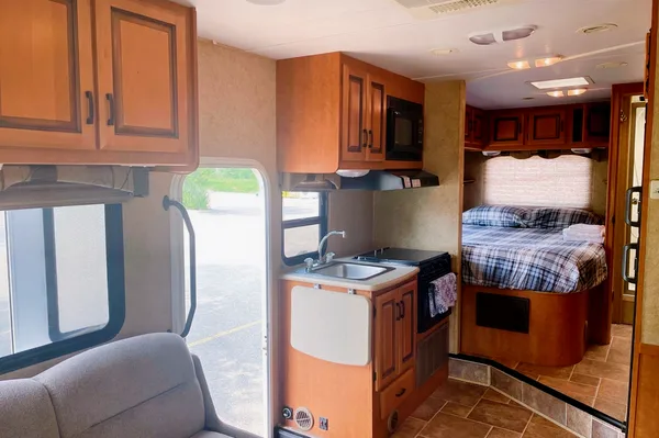 Jenny’s Forest River Sunseeker