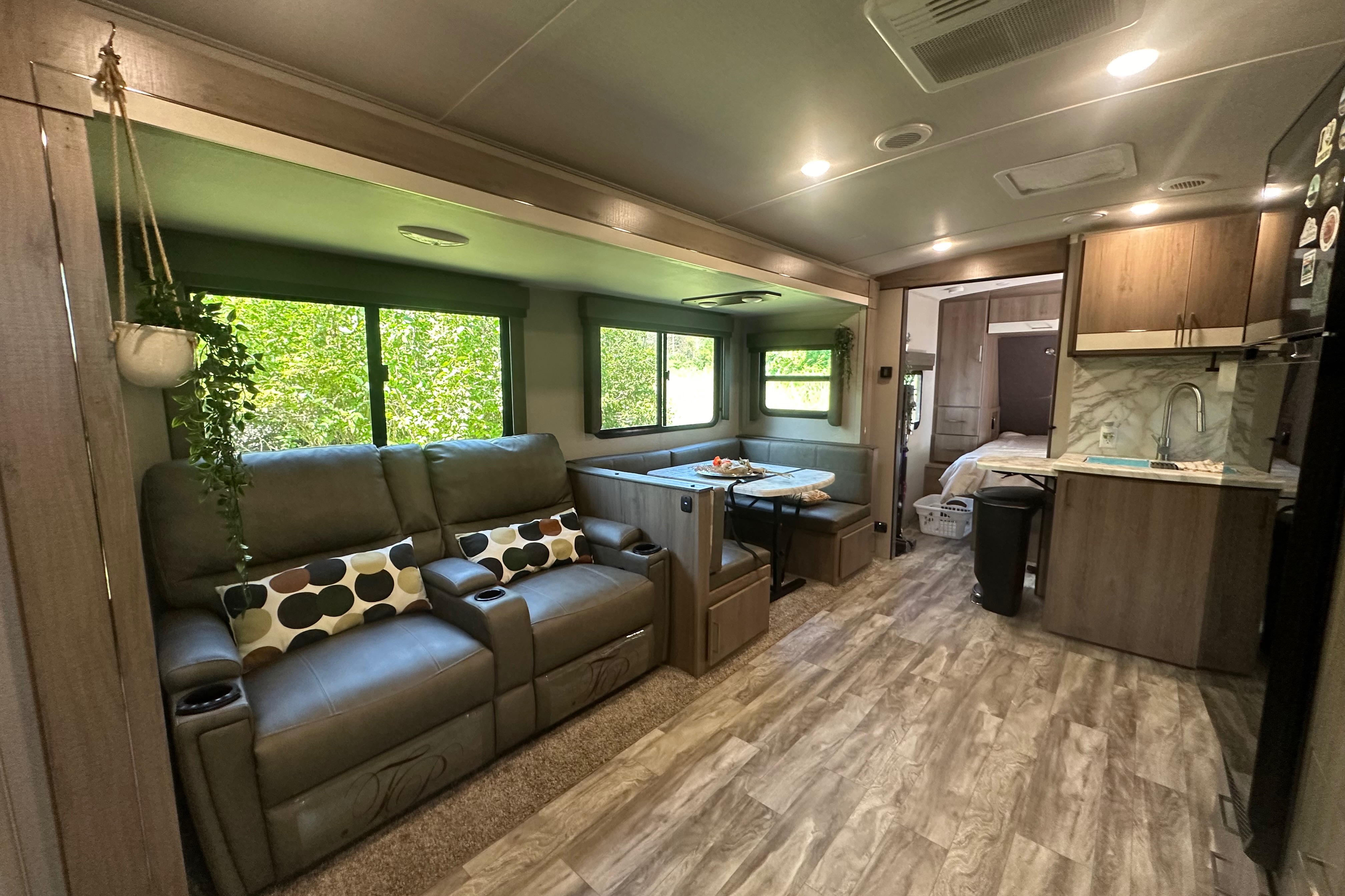 Leisure Seeker-The Imagine 2800BH (Bunk House) by Grand Design 