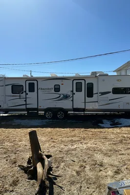 Yvan's Flagstaff Flt831fkbss Travel Trailer
