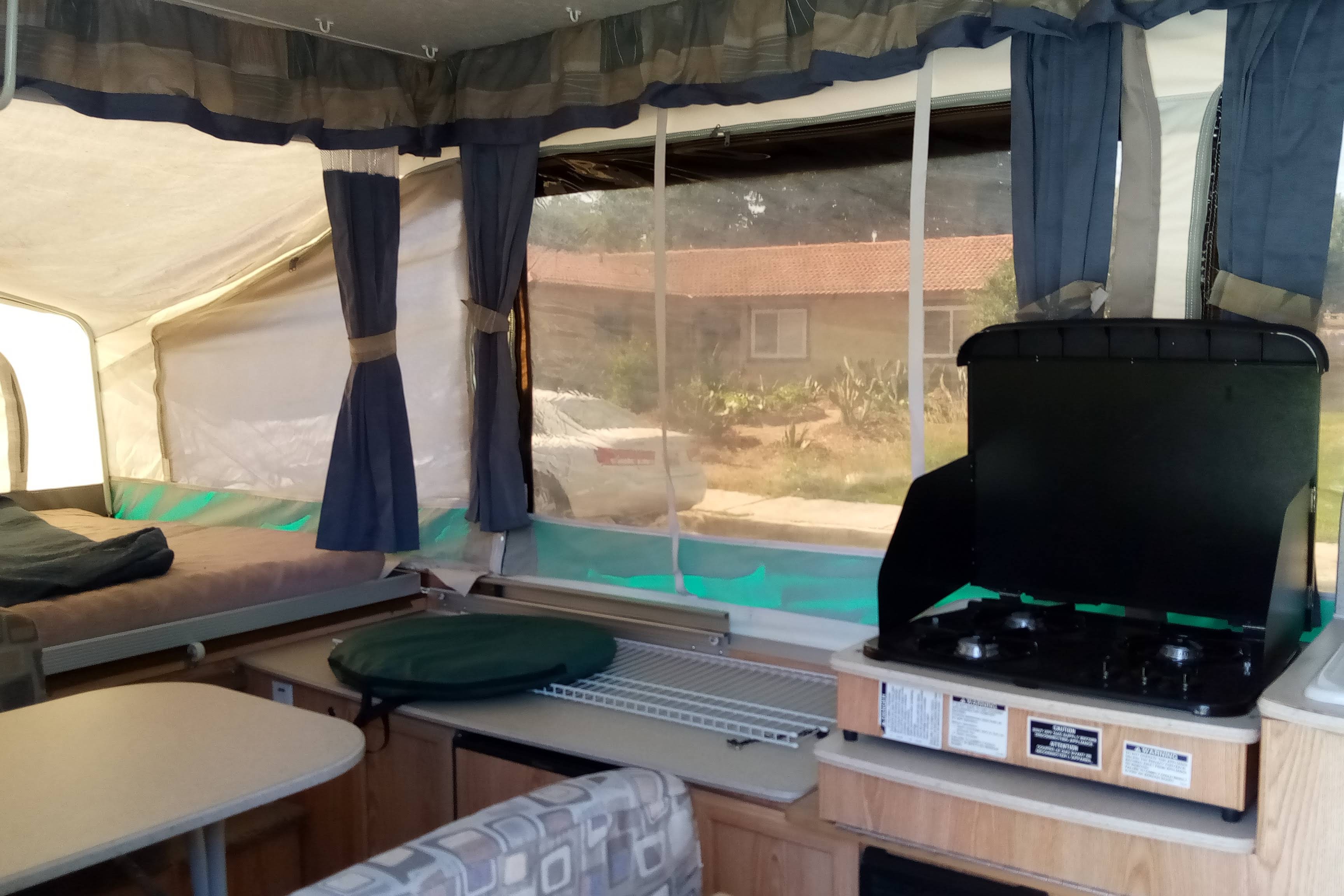 Tony's Palomino Y series Tent Trailer