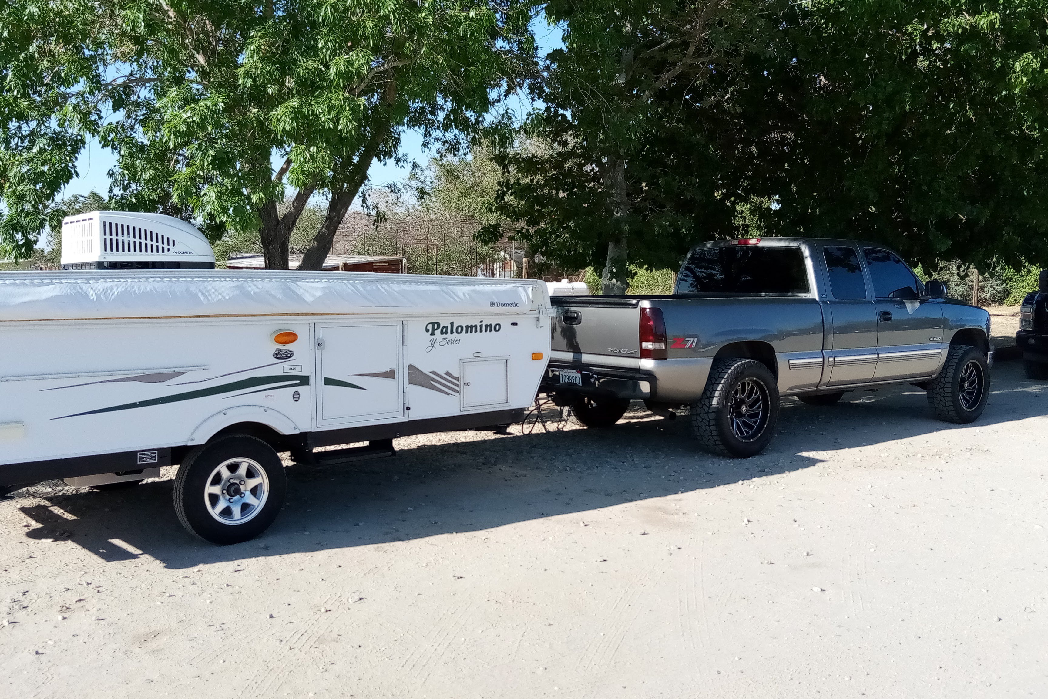 Tony's Palomino Y series Tent Trailer