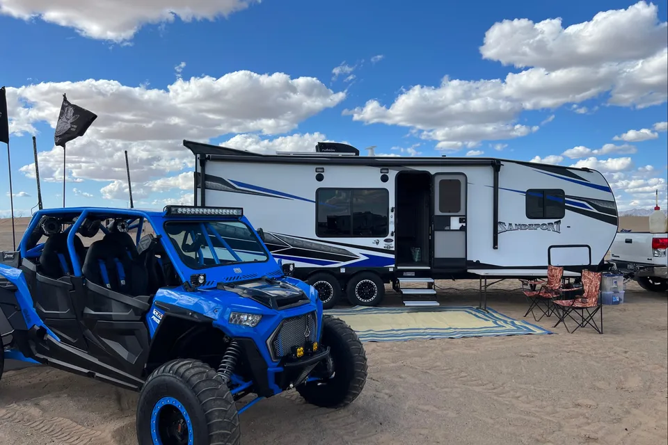 Sandsport SSS240 Toy Hauler