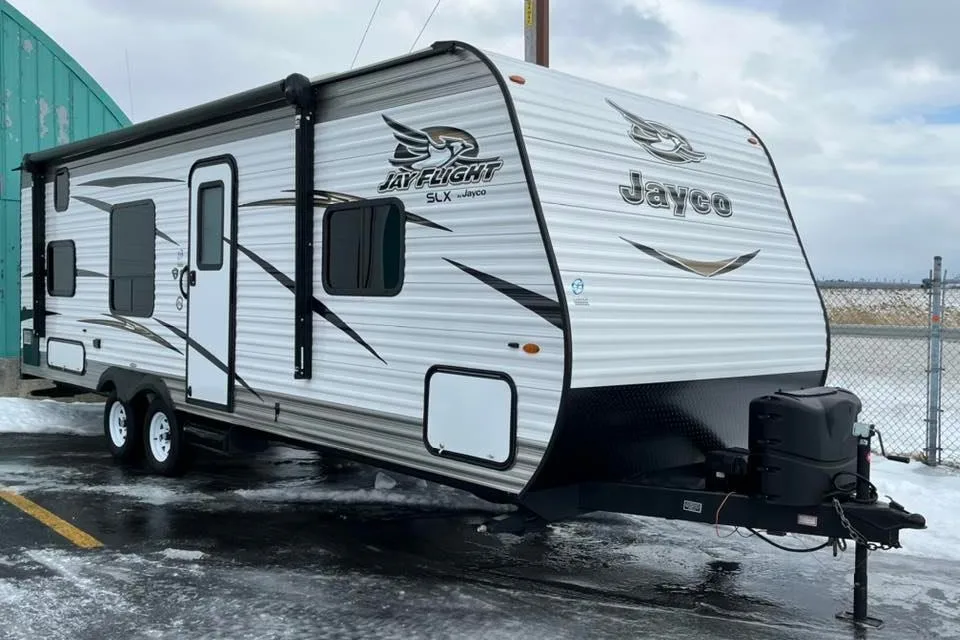 Rive-Sud Jayco couche 10 personnes 26 pieds