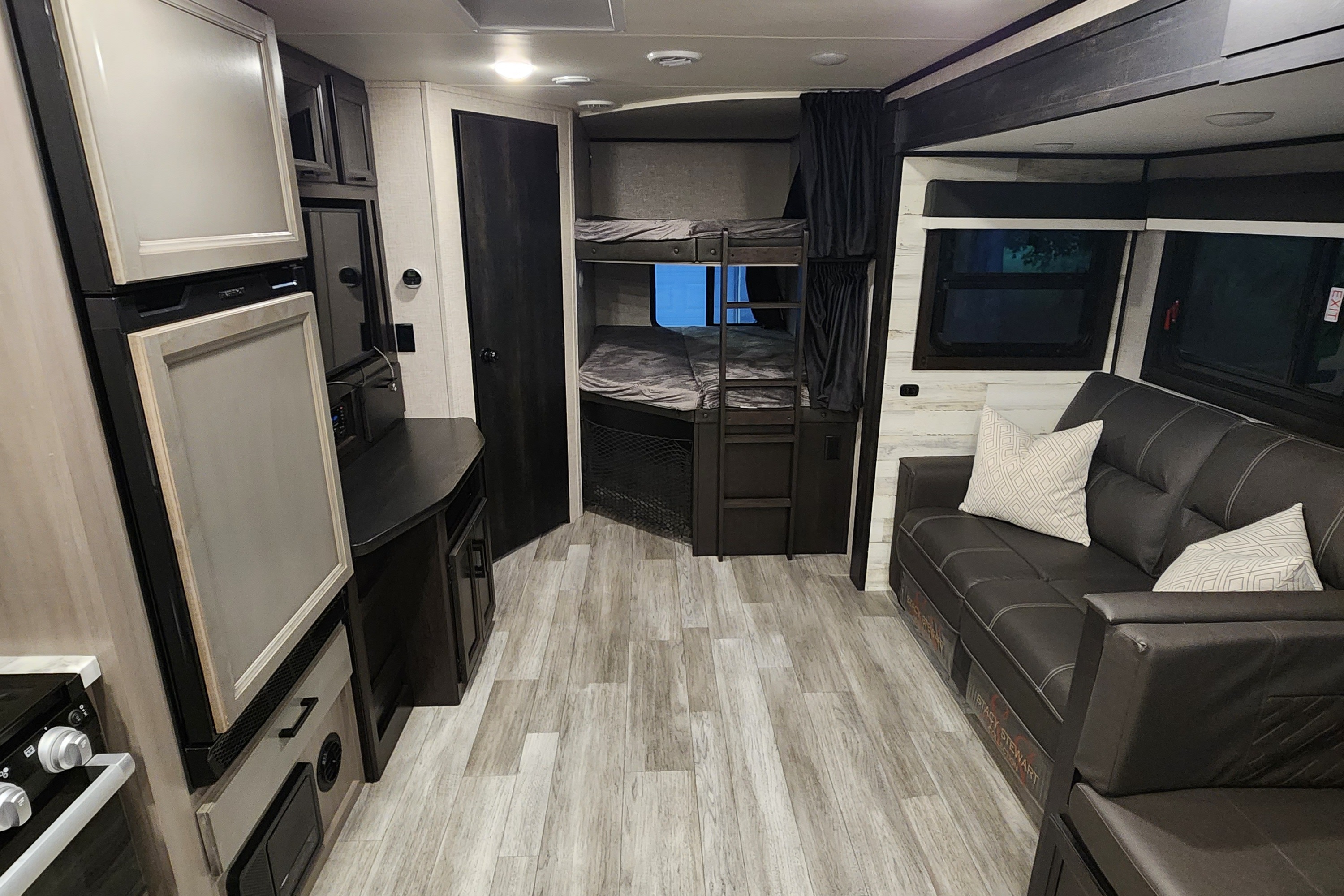 Jayco Jay Feather  Travel Trailer