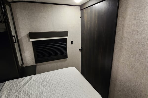Jayco Jay Feather Travel Trailer