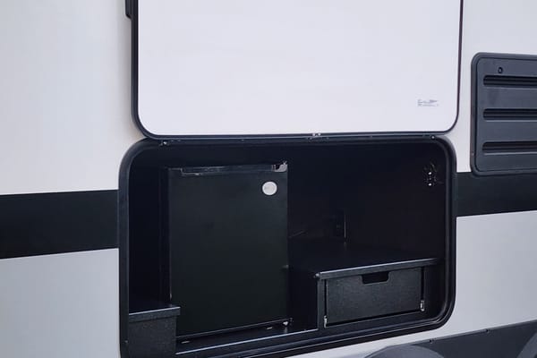 Jayco Jay Feather Travel Trailer