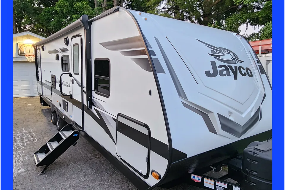 Jayco Jay Feather  Travel Trailer