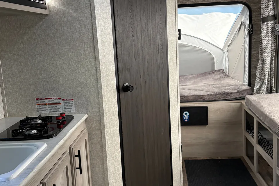 KZ Sportsman Classic Travel Trailer