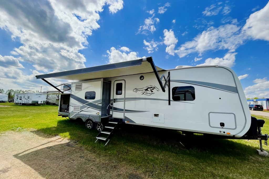 Tyler's Open Range 310BHS Travel Trailer